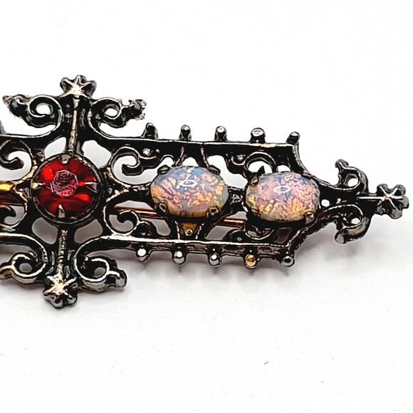 Vintage Sarah Coventry Pin, Victorian Style Brooch, Dragon's Breath Cabs, Silver - Picture 5 of 11
